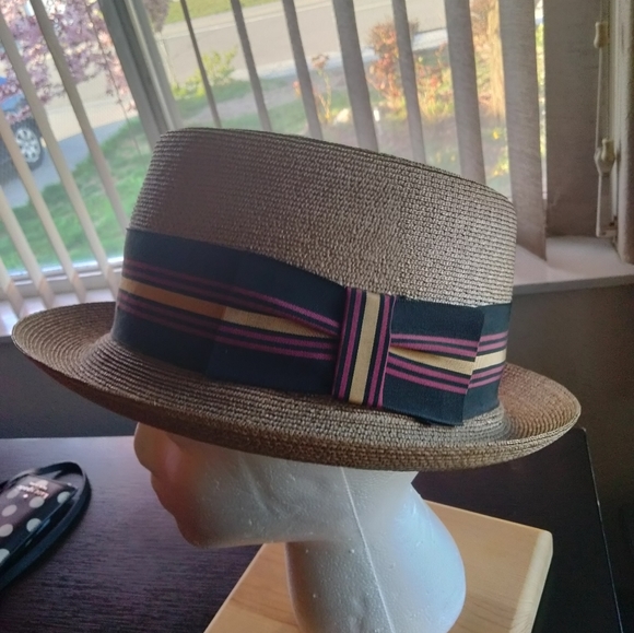 Dobbs Milan Straw Stingy Brim Fedora - Picture 2 of 8